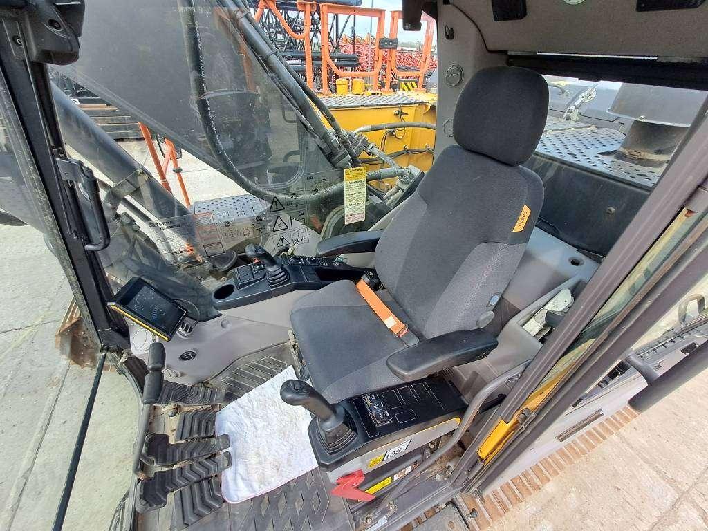 Volvo EC350EL Photo 20
