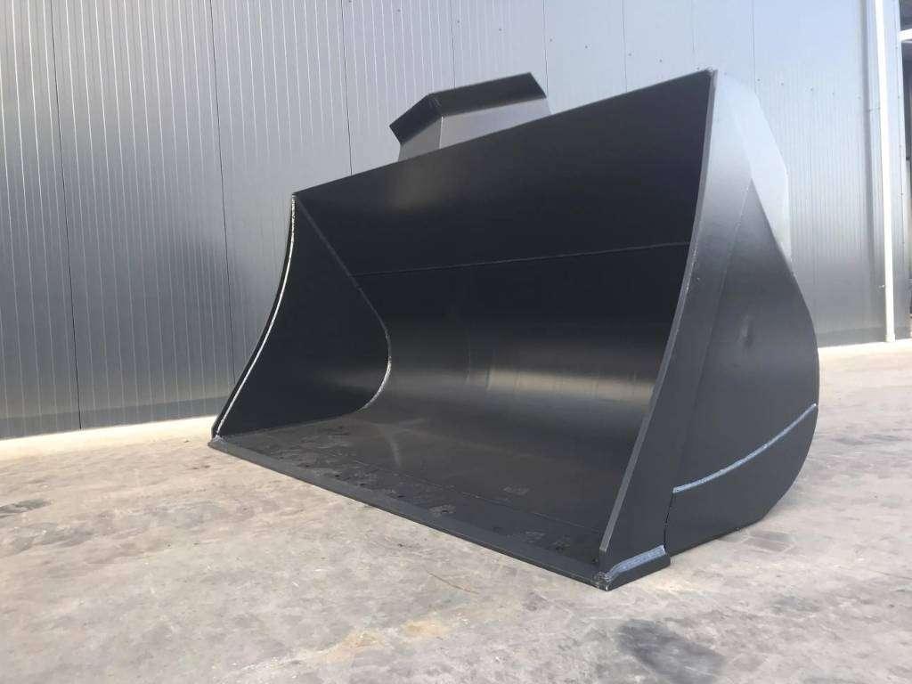 Volvo L180E Photo 3