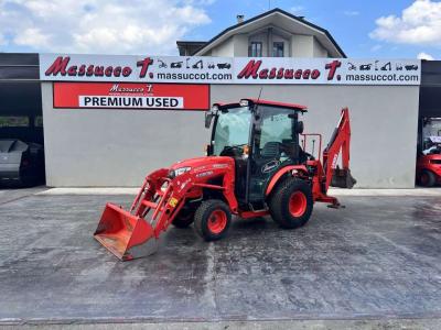 Kubota B2231 4x4 CON retro  LEWIS sold by Massucco T. Srl