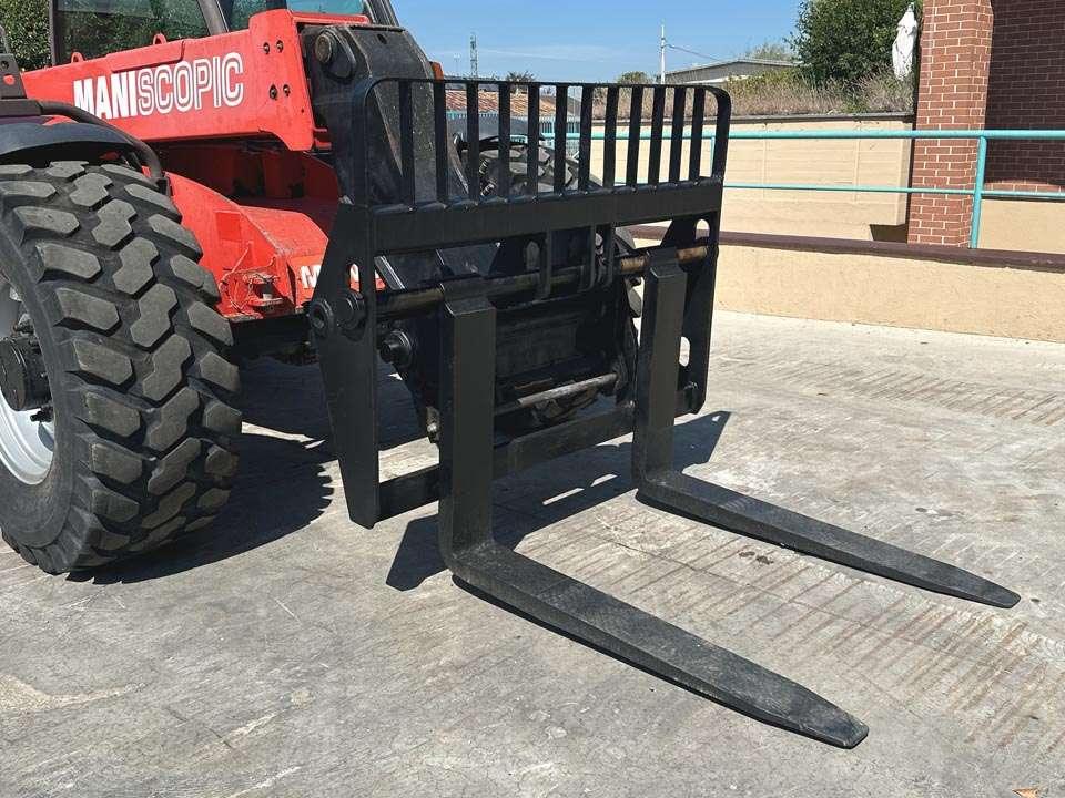 Manitou MLT 741-120 HLSU 4X4 Photo 9