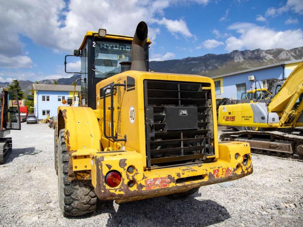 Hyundai HL740TM-7 Photo 3