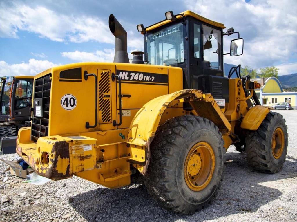 Hyundai HL740TM-7 Photo 5