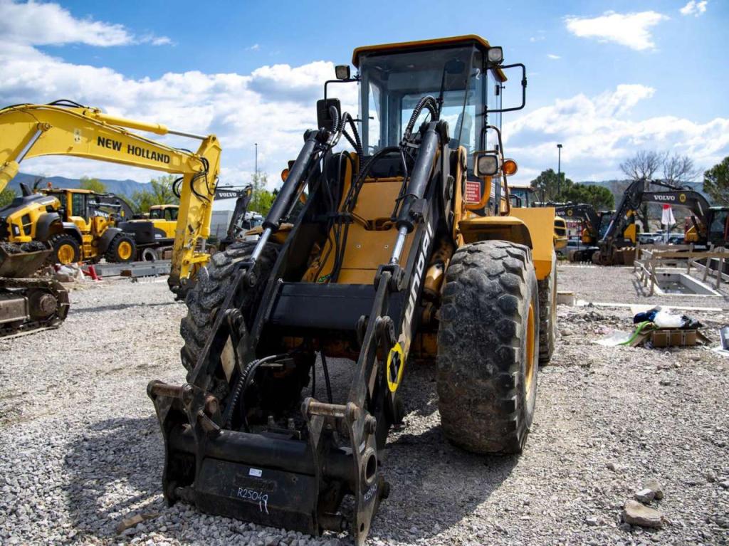 Hyundai HL740TM-7 Photo 8