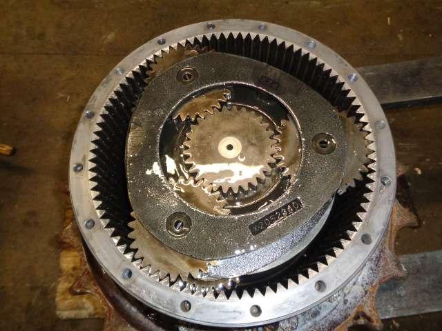 Traction drive for Hitachi ZX 210-3 Photo 3