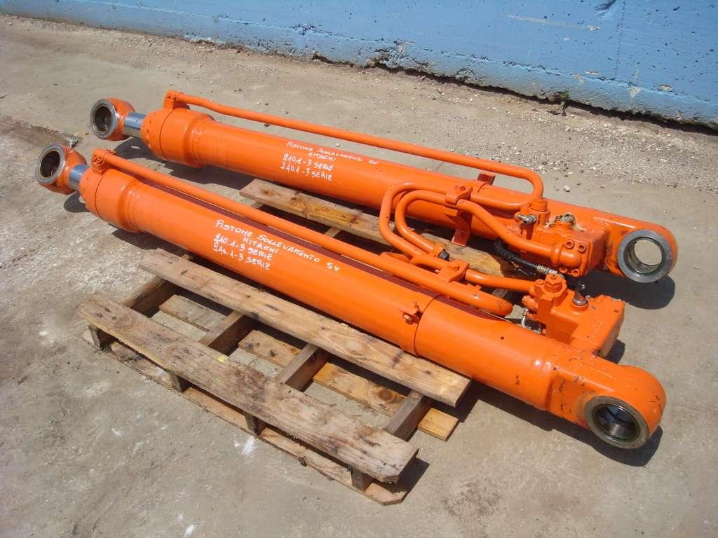 Lifting piston for Hitachi 210, 240 Photo 1