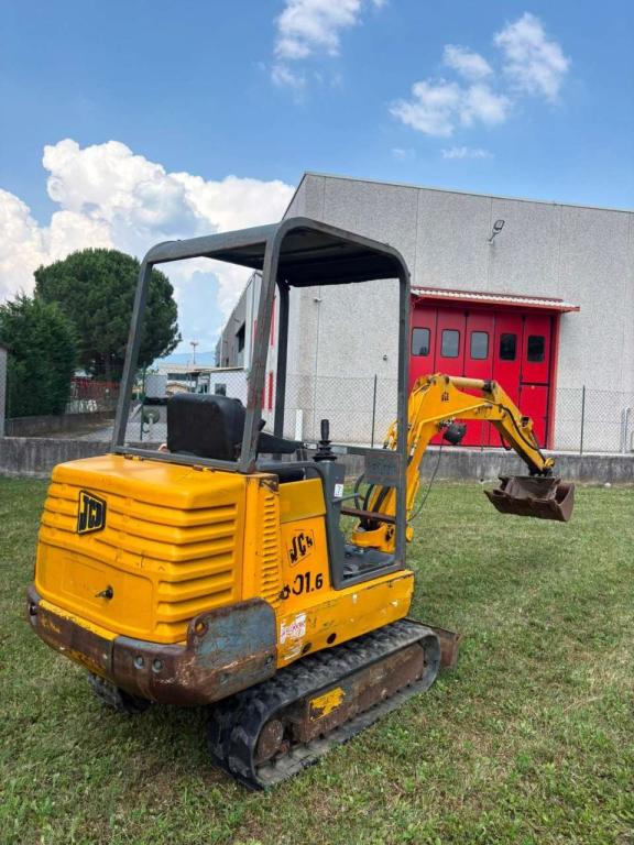 JCB 801.6 Photo 2