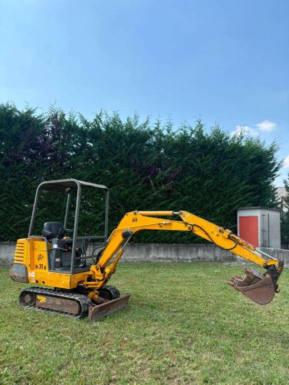 JCB 801.6 Photo 3