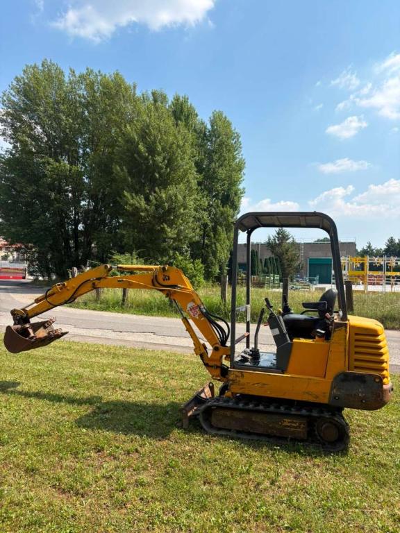 JCB 801.6 Photo 5