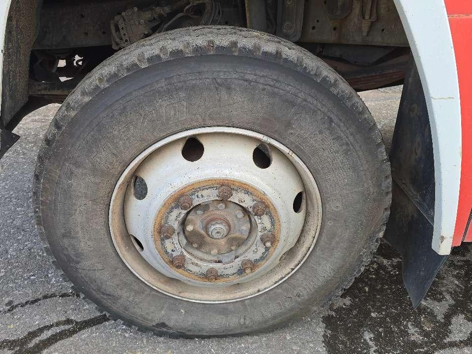 Mercedes-Benz 1124 Photo 11