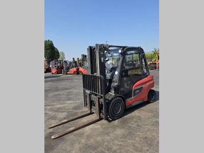 Linde H35D-01 sold by Uni.Trucks Srl