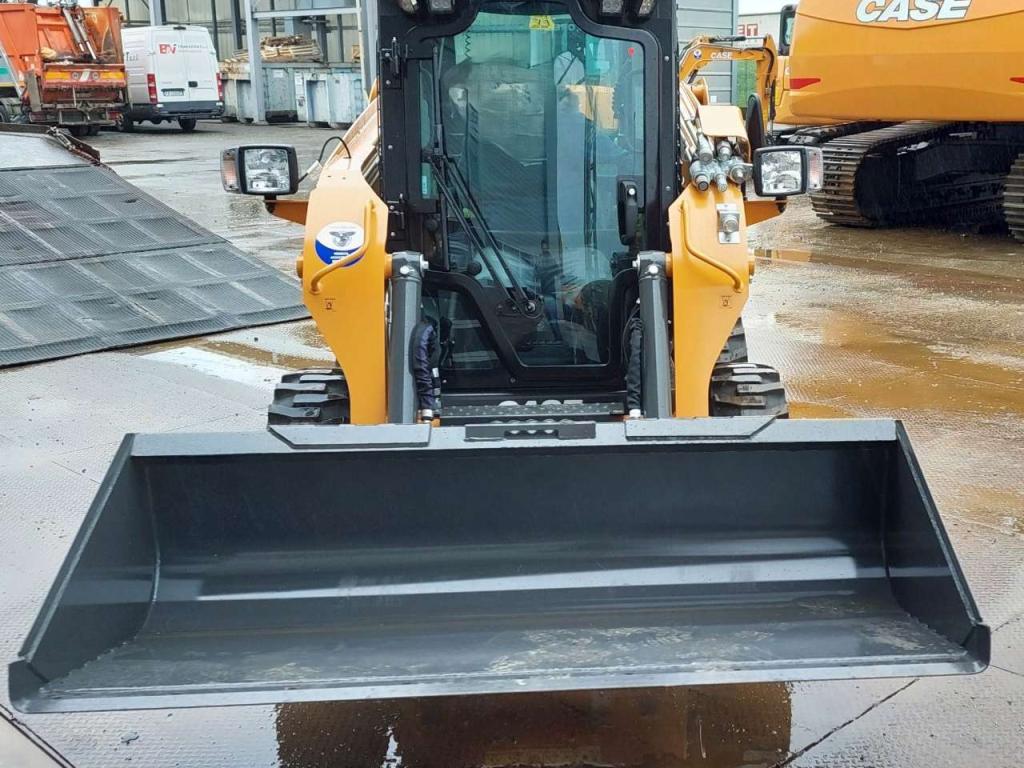 Case SR210B-RGV Photo 3