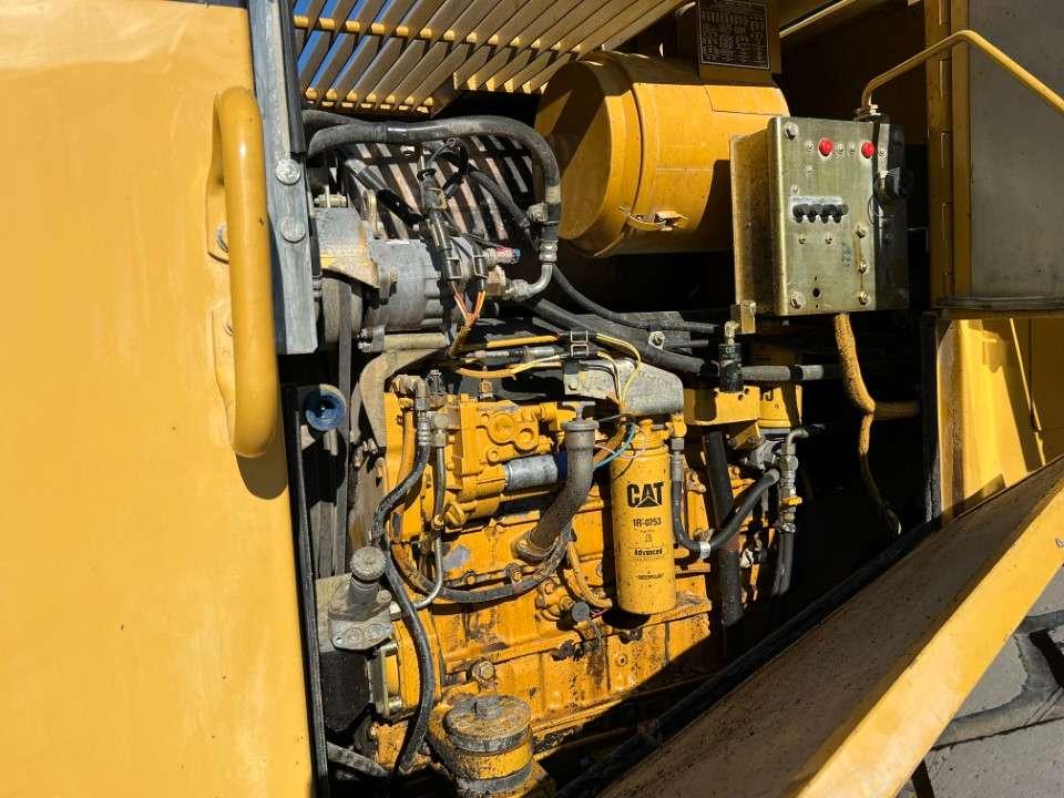 Caterpillar 950 F2H Photo 16