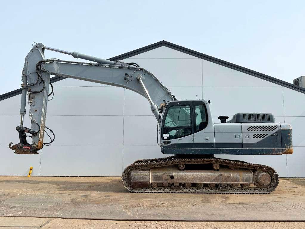 Hyundai Robex 380NLC-9 - Oilquick / Automatic Greasing Photo 1