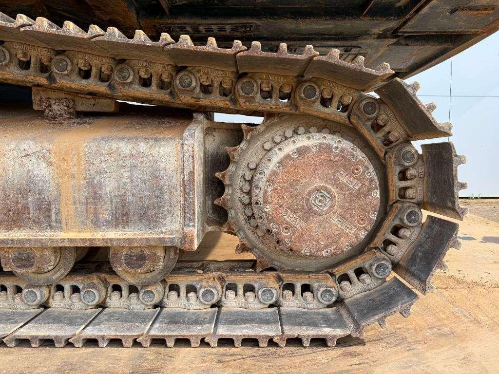 Hyundai Robex 380NLC-9 - Oilquick / Automatic Greasing Photo 18