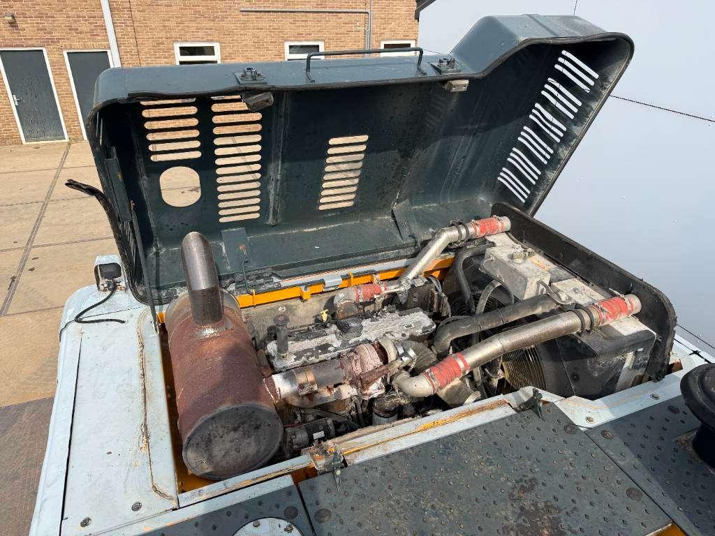 Hyundai Robex 380NLC-9 - Oilquick / Automatic Greasing Photo 28