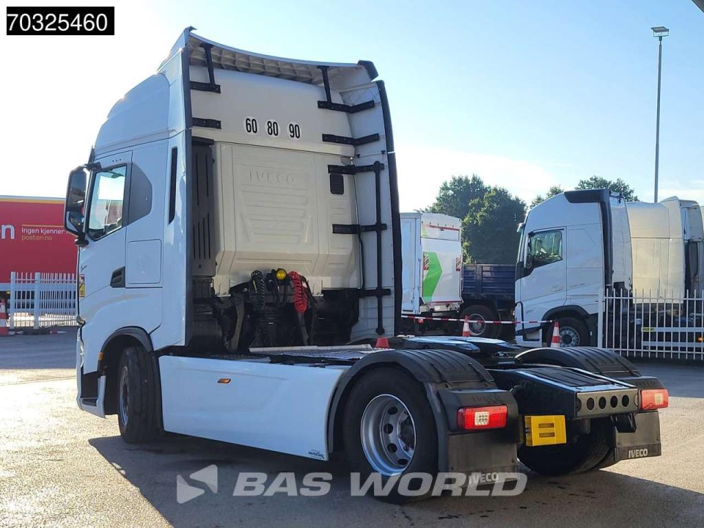 Iveco S-Way 510 4X2 2x Tanks ACC Navi Photo 2
