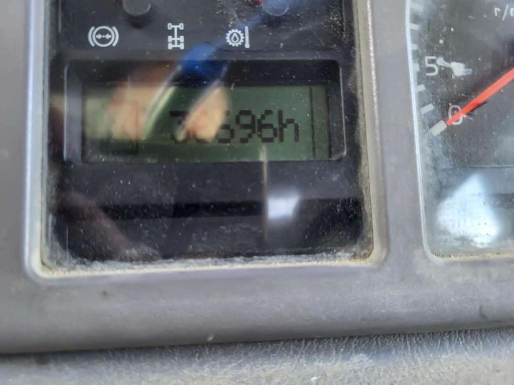 Volvo A25D Photo 8