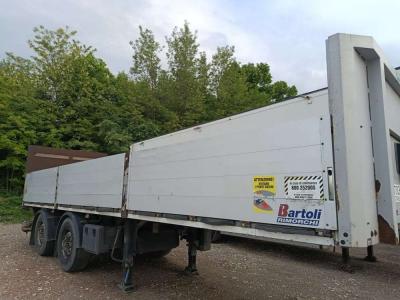 Lecitrailer CASSONATO sold by Bartoli Rimorchi S.p.a.