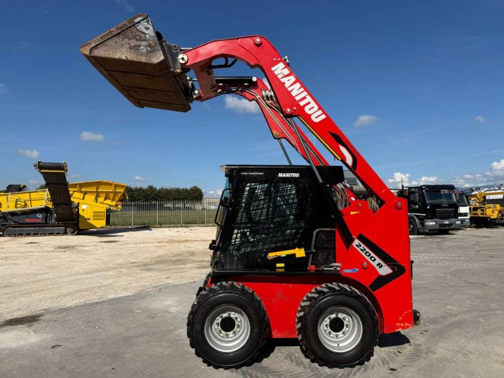 Manitou R2200 Photo 9