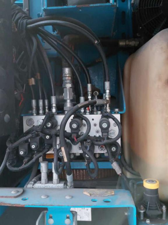 Genie Z62-40 Photo 6