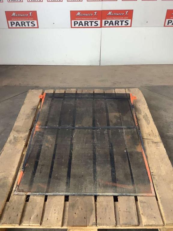 Grid for Fiat Hitachi Ex 215 - protezione radiatore Photo 1