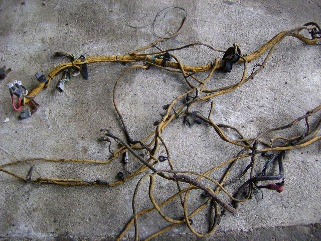 Wiring for Caterpillar 325 B Photo 1