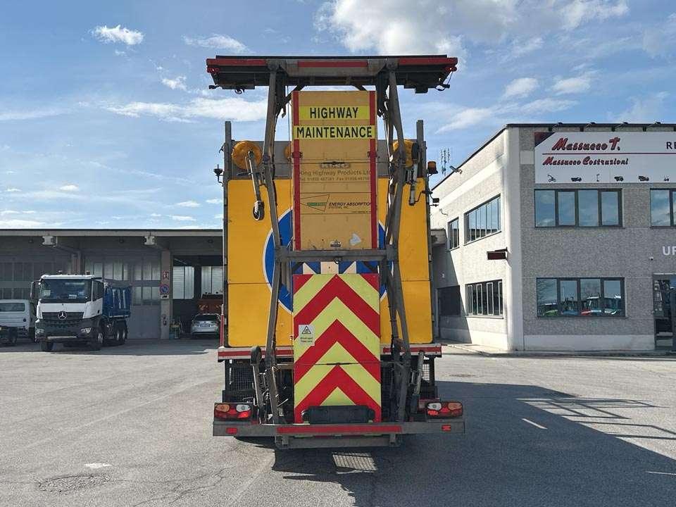 Volvo FE 250 4X2 Photo 23
