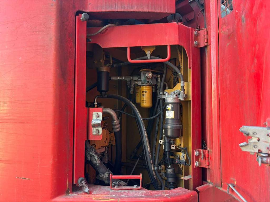 Caterpillar 325 F LCR Photo 29