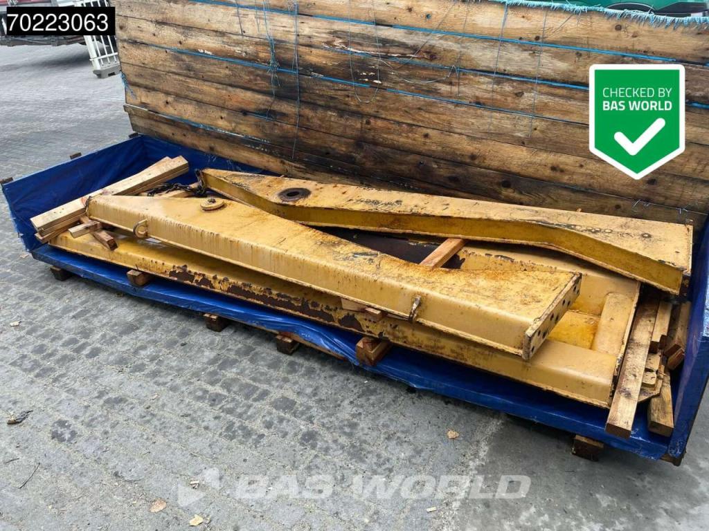 Caterpillar 740B TAIL GATE CAT 740 - CAT 745 Photo 1
