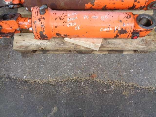 Bucket rotation piston for Fiat Hitachi W 170 Photo 1