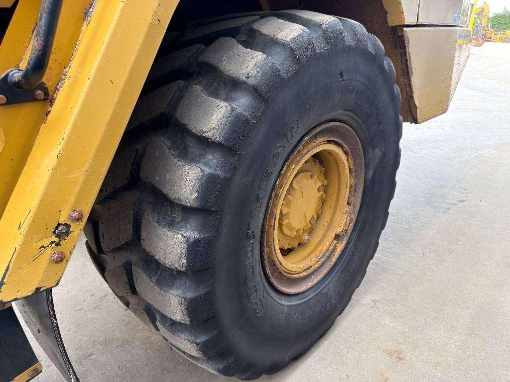Caterpillar 730C2 Photo 27