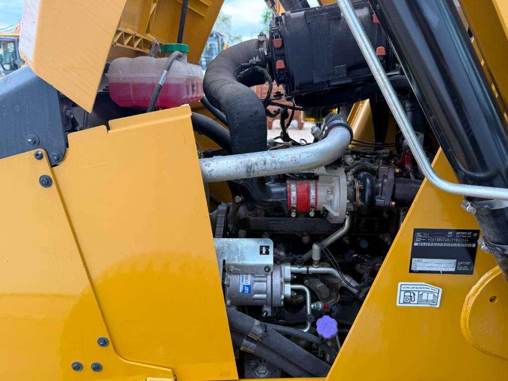 Caterpillar 424 - BRAND NEW / UNUSED / Airco Photo 24