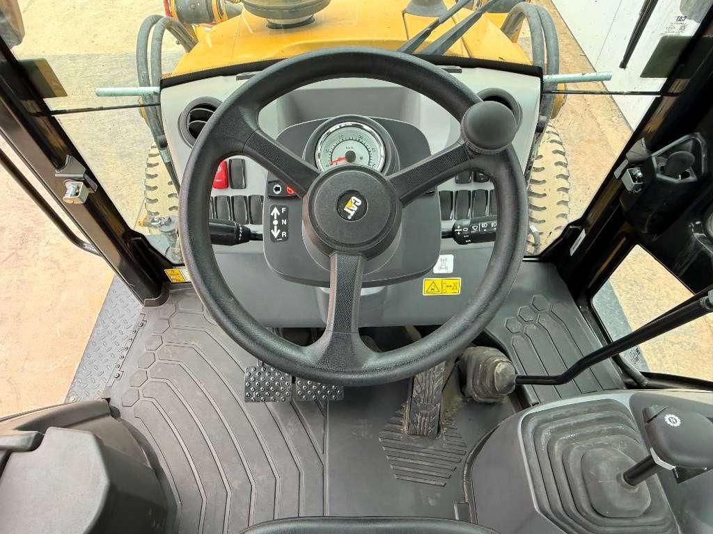 Caterpillar 424 - BRAND NEW / UNUSED / Airco Photo 8