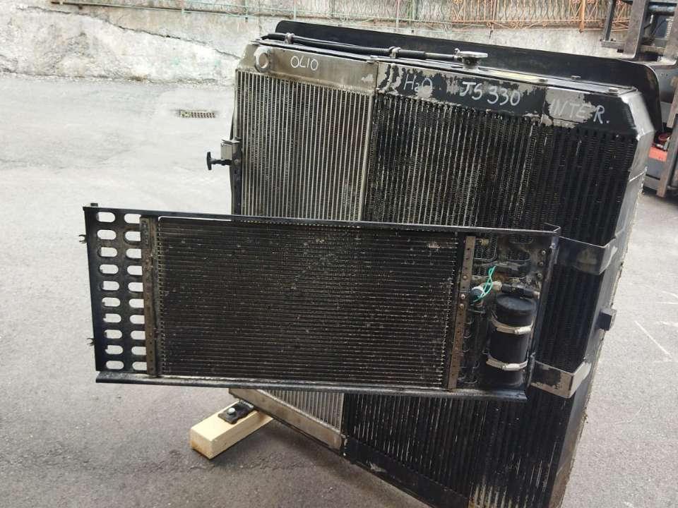 Radiator intercooler for JCB Js 330 Photo 1