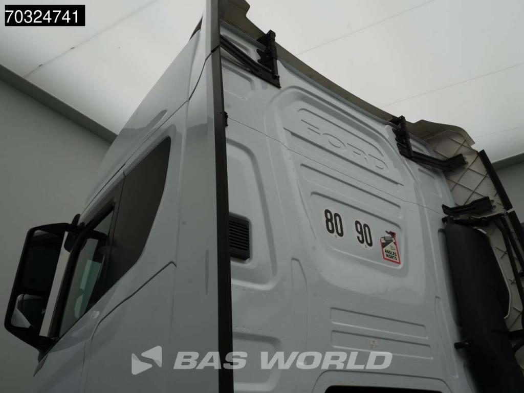 Ford F-Max 500 4X2 Retarder 2x Tanks ACC Photo 9