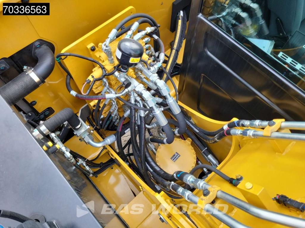 Caterpillar 307 Photo 16