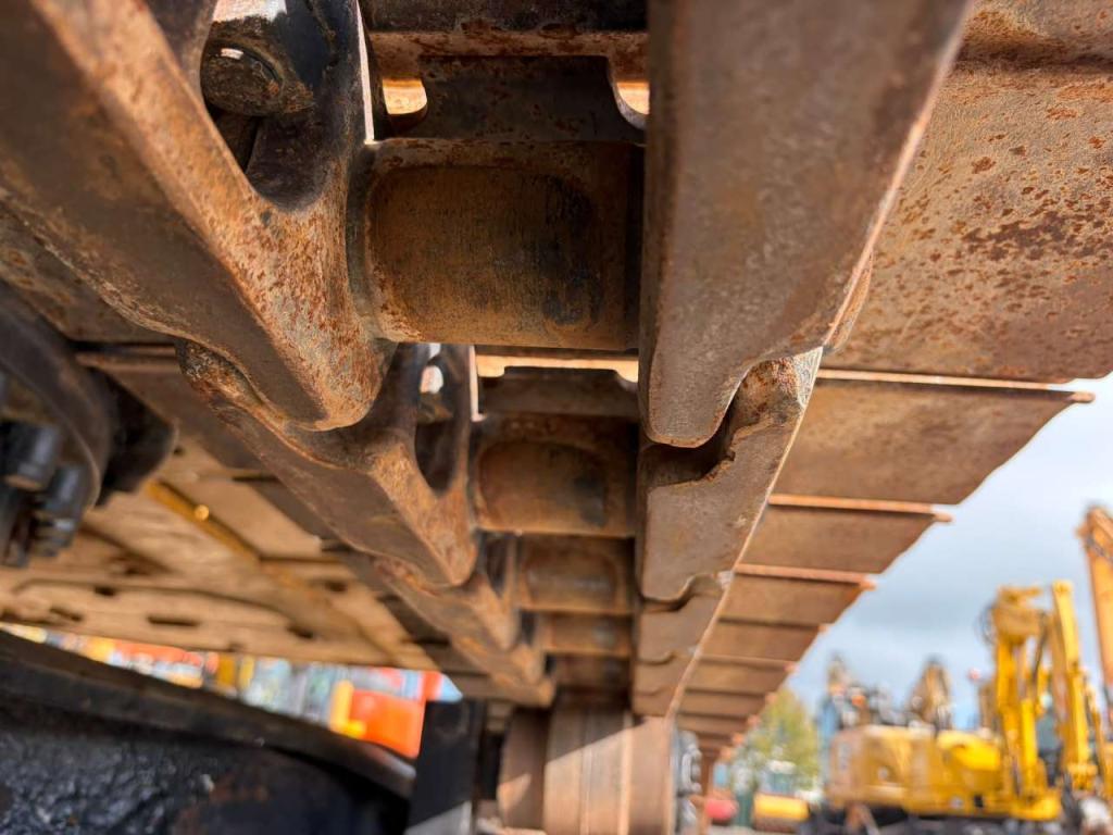 Caterpillar 323FLN Photo 15