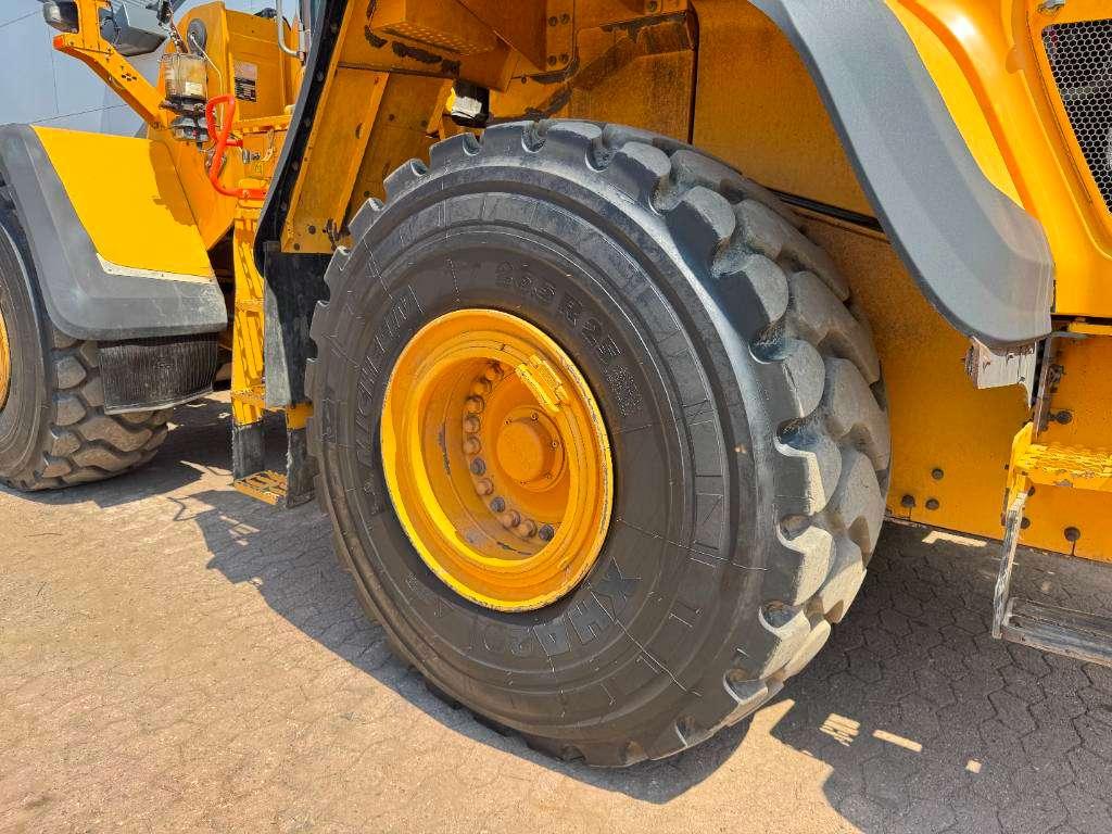 Volvo L150H - German Machine / Automatic Greasing Photo 24