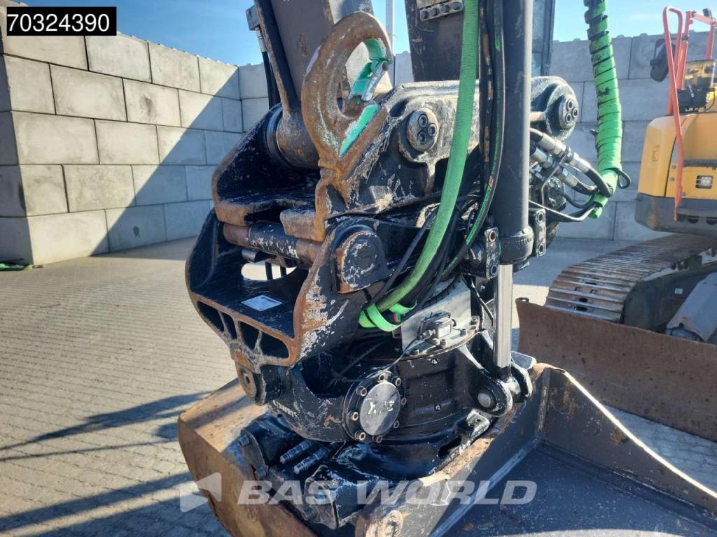 Volvo ECR235 E L Tiltrotator - Blade Photo 14