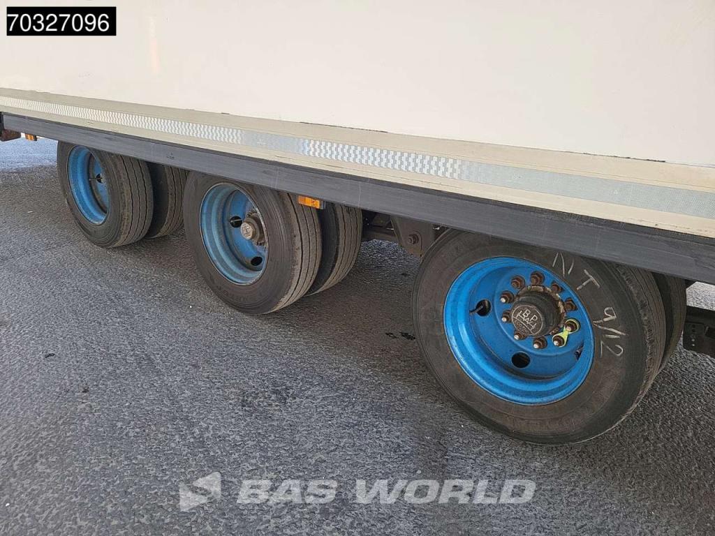 Talson F1227 3 axles Carrier Vector 1550 Photo 18