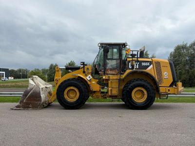 Caterpillar 966K Photo 1