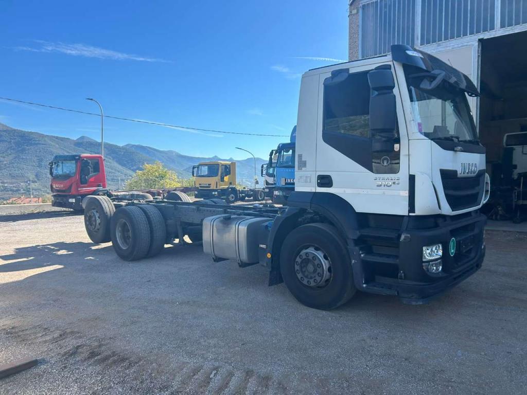 Iveco STRALIS HI-STREET 260S31 Photo 5