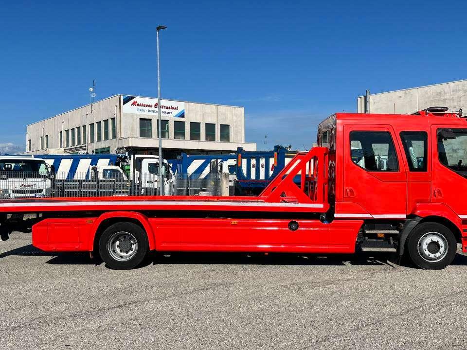 Renault Trucks 120 Photo 14