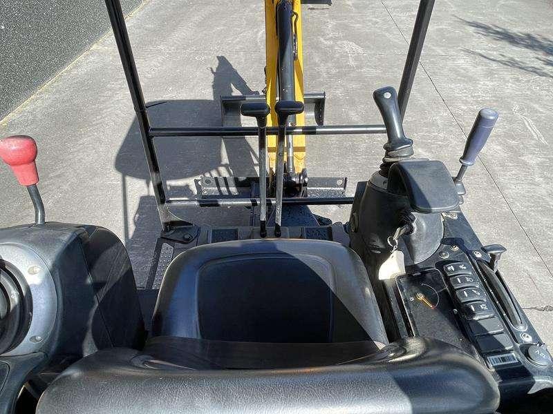 JCB 15 C - 1 Photo 9