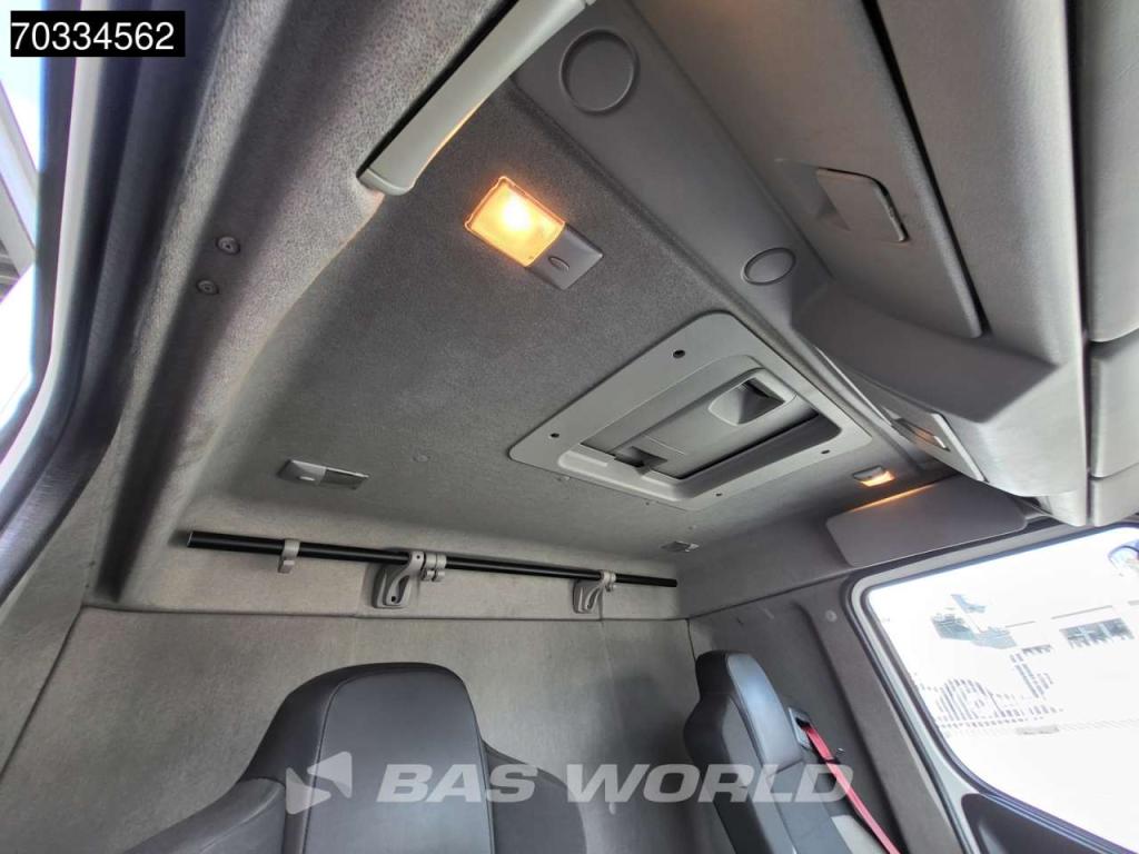 Renault D 250 4X2 14t Automatic Tailgate Euro 6 Photo 23