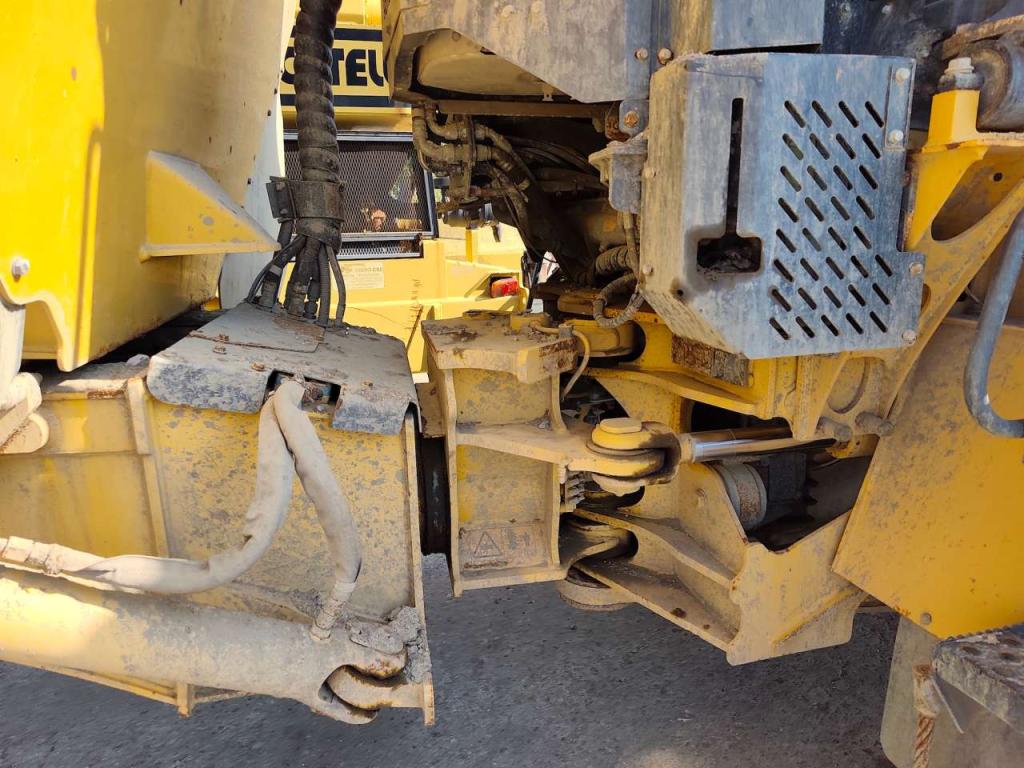Bell B30E Photo 3