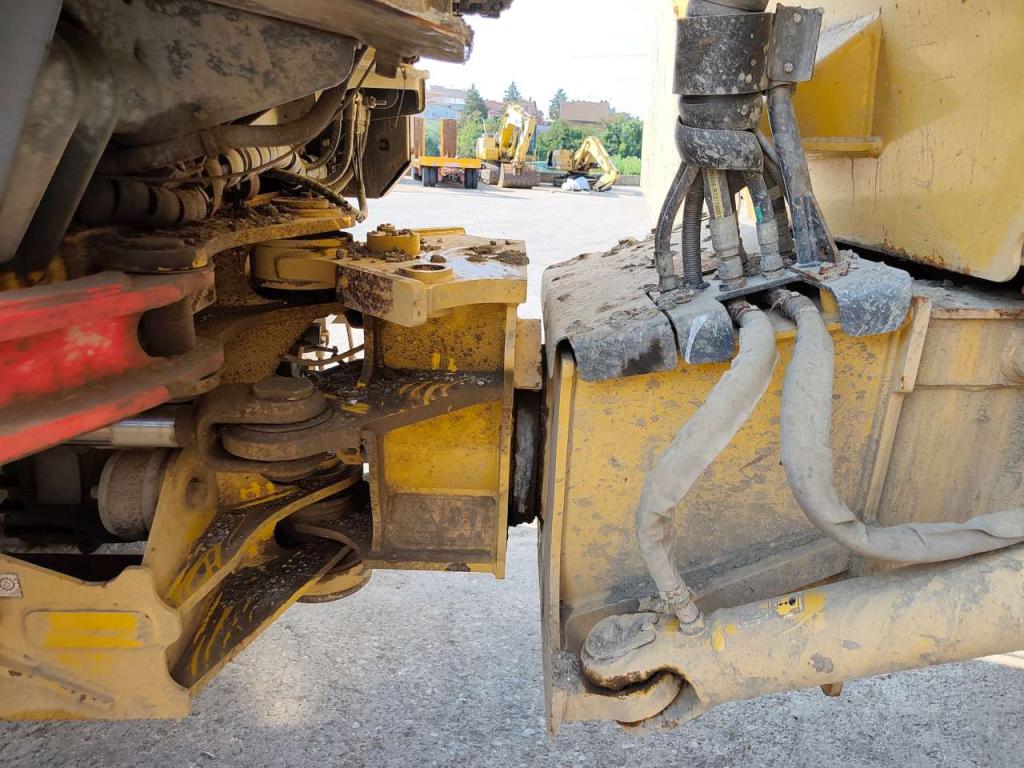 Bell B30E Photo 4