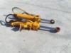 Bucket return cylinder for Caterpillar 920 Photo 4 thumbnail