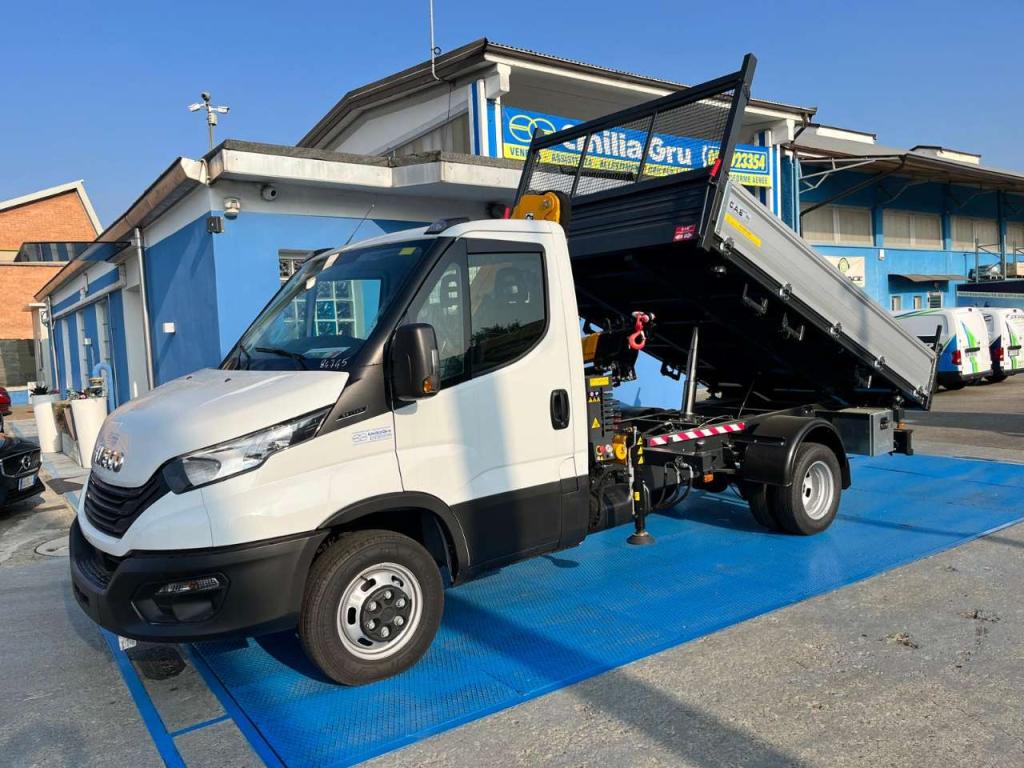 Iveco Daily 35-260 Photo 2