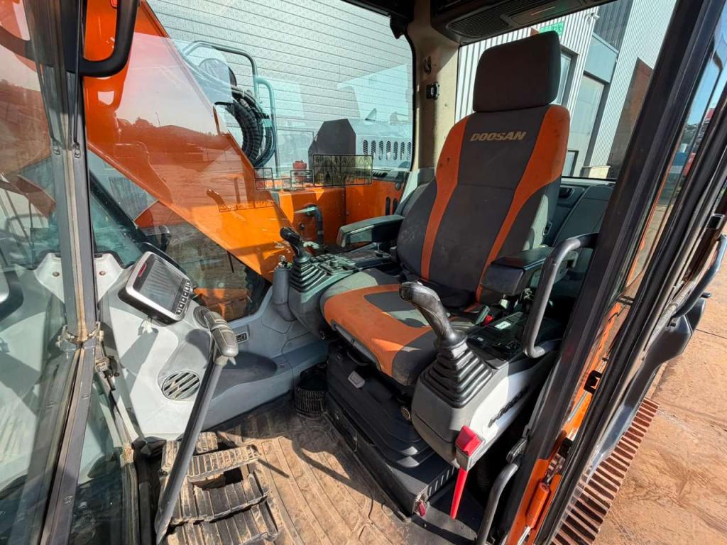 Doosan DX140LCR-5 Photo 21